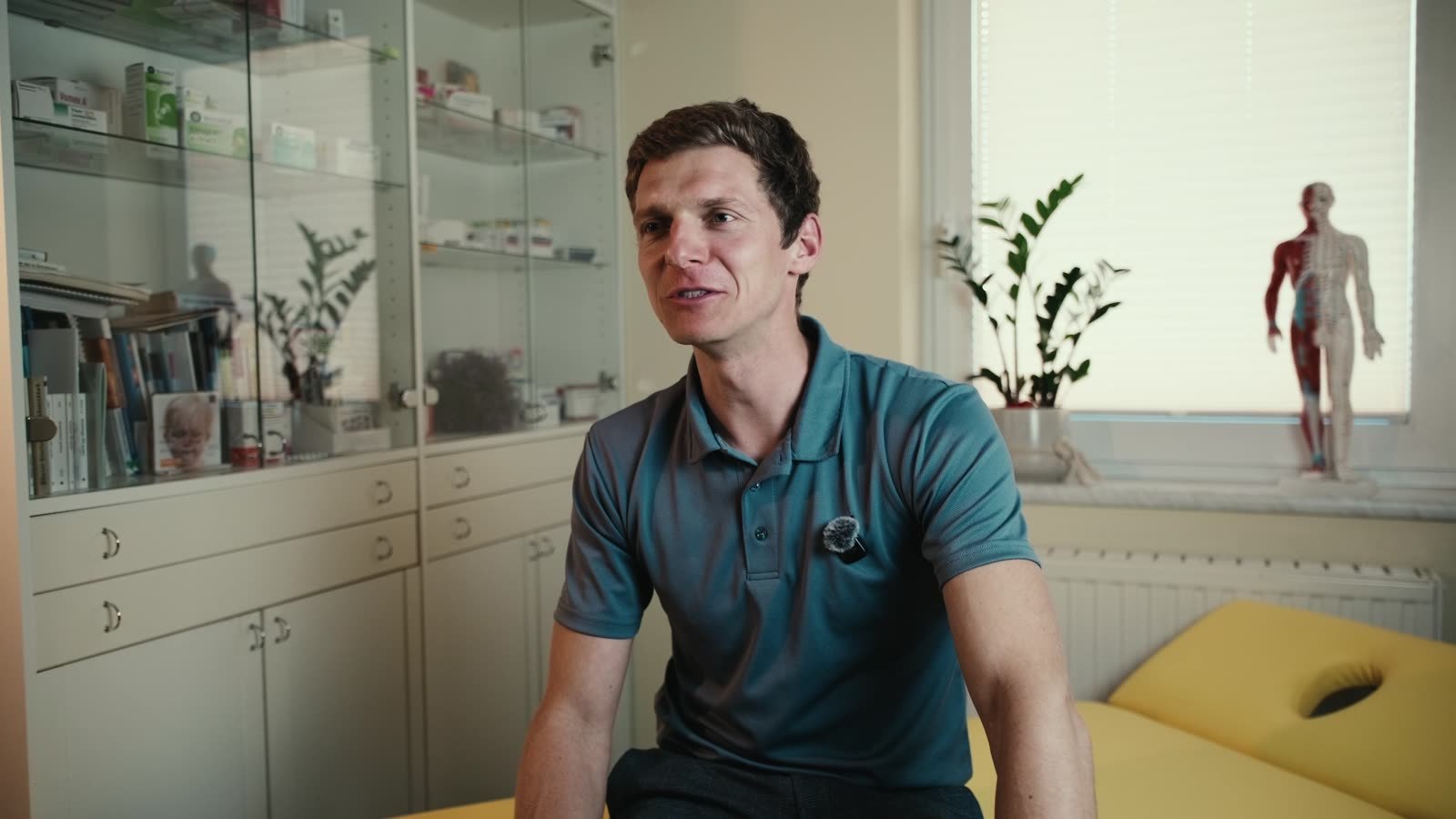 Christian Jurack, Facharzt für Allgemeinmedizin, im Kundenfeedback-Video